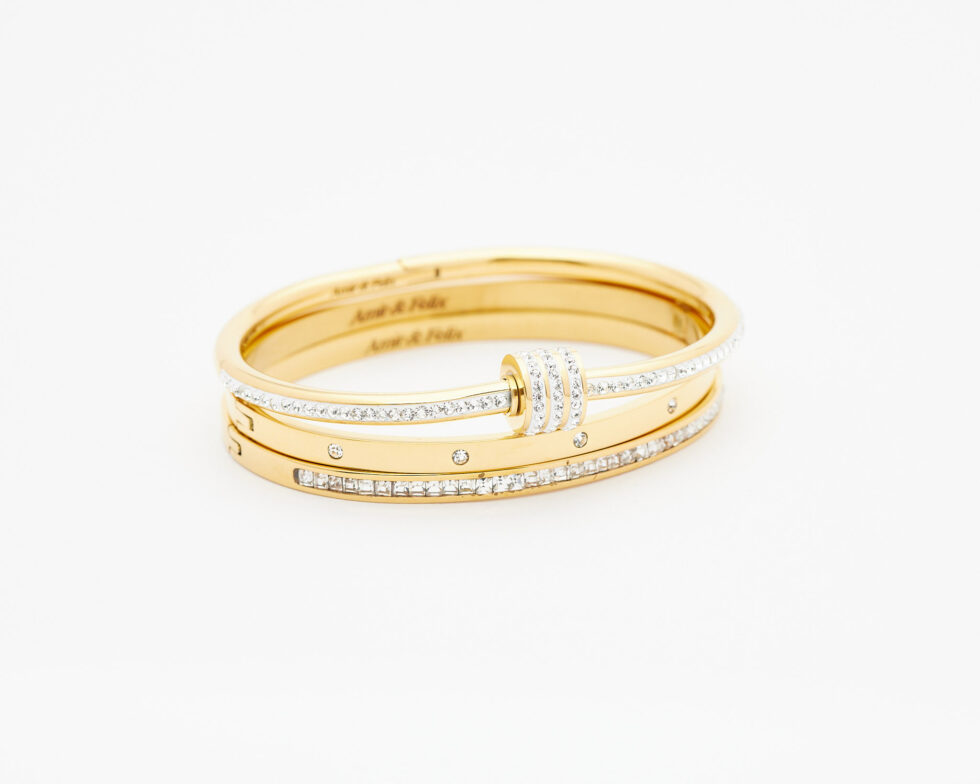 WOMAN'S BESTFRIEND BANGLE SET - GOLD