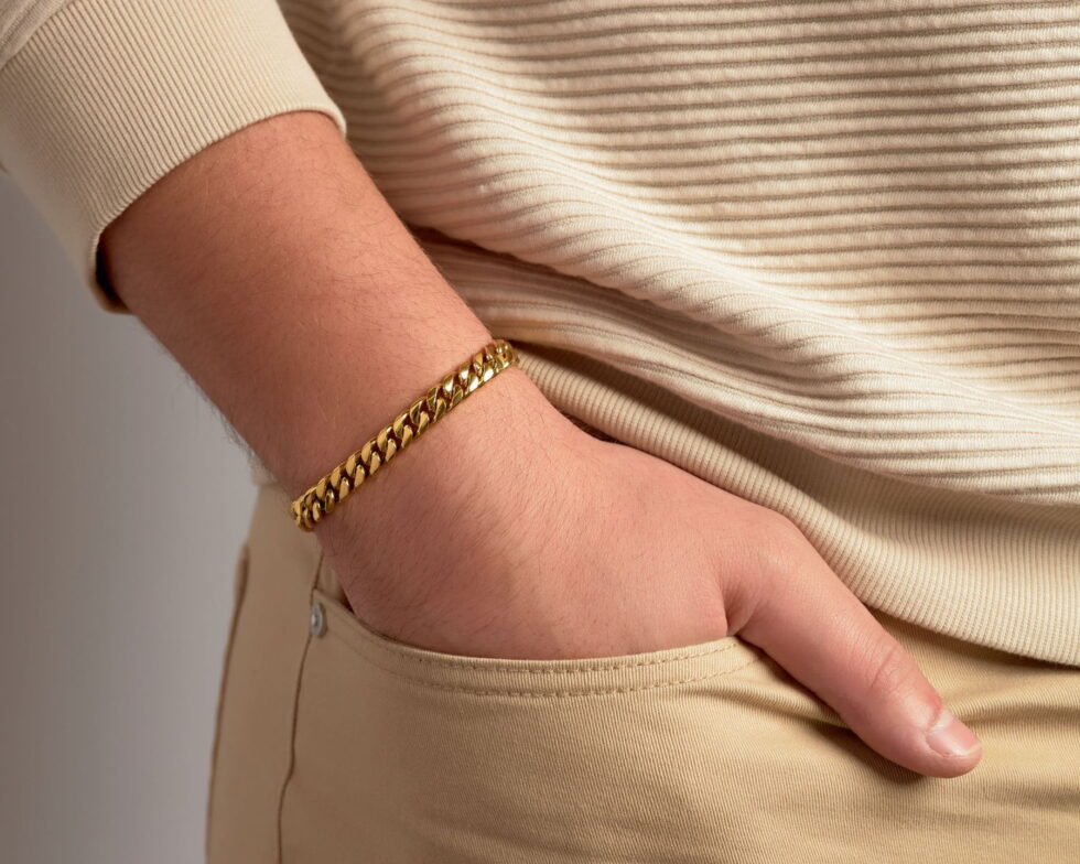 CUBAN LINK BRACELET - 8MM - Image 4