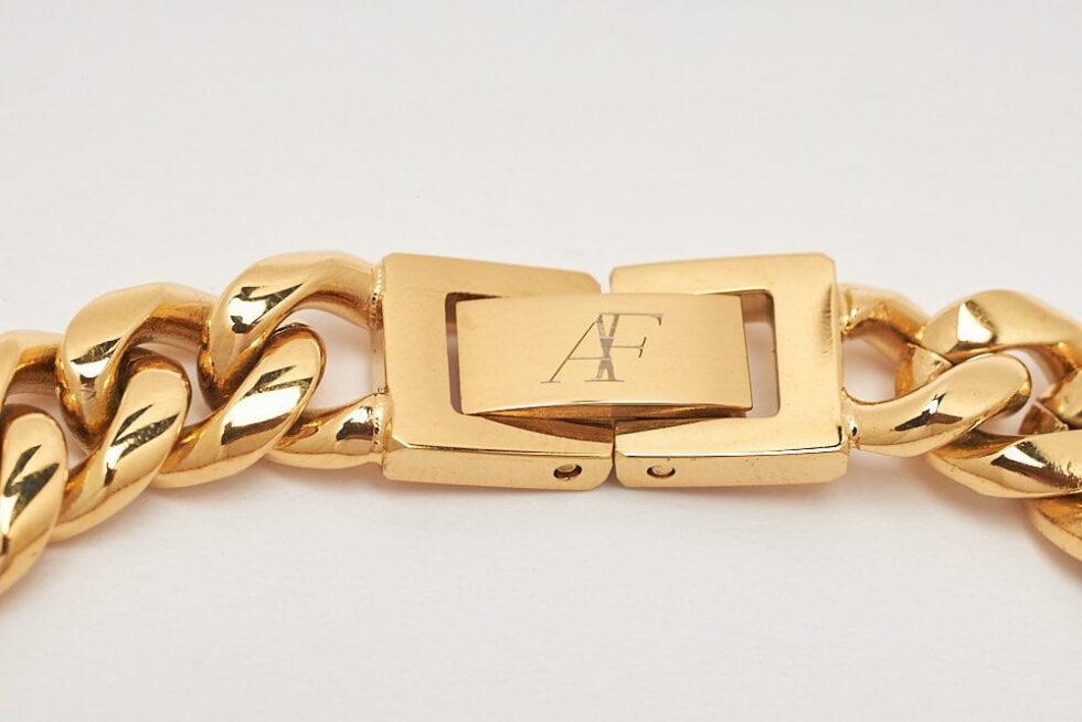 CUBAN LINK BRACELET - 8MM - Image 3